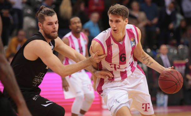 萨的青训体 萨的青训体