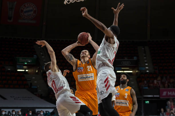 论图赫尔执 论图赫尔执